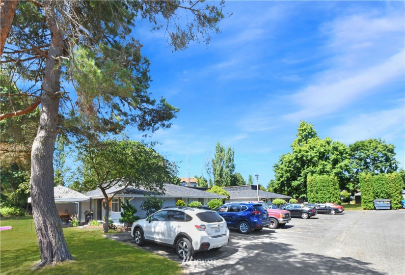 10839 200th, Kent, Washington 98031, ,Residential Income,For Sale,200th,NWM1814152