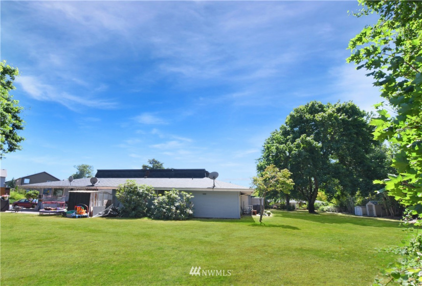 10839 200th, Kent, Washington 98031, ,Residential Income,For Sale,200th,NWM1814152