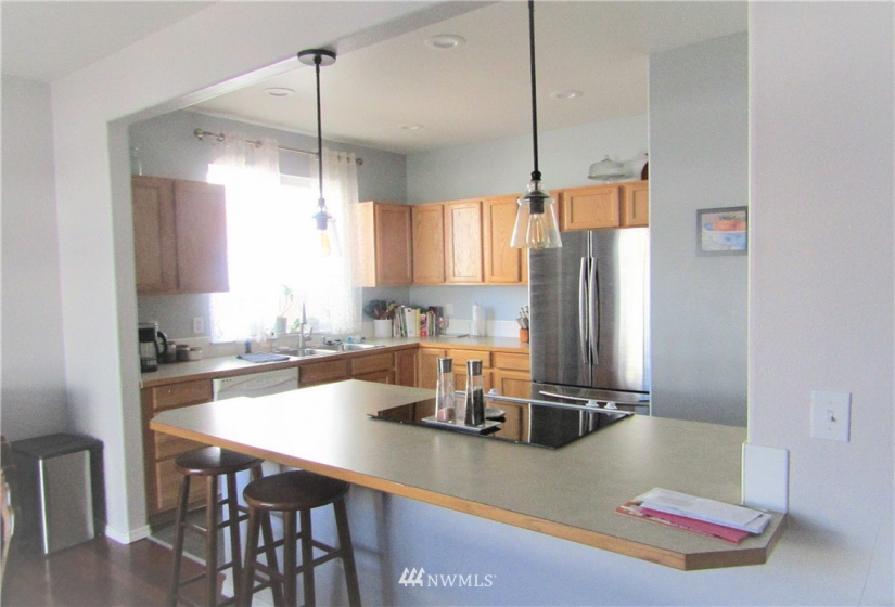 10023 2nd, Lake Stevens, Washington 98258, 3 Bedrooms Bedrooms, ,2 BathroomsBathrooms,Residential,For Sale,2nd,NWM1817396