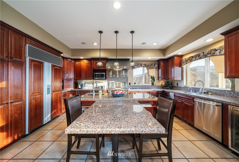 3470 Westridge, Wenatchee, Washington 98801, 4 Bedrooms Bedrooms, ,2 BathroomsBathrooms,Residential,For Sale,Westridge Phase II,Westridge,NWM1814708