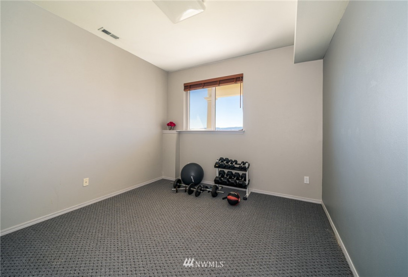 3470 Westridge, Wenatchee, Washington 98801, 4 Bedrooms Bedrooms, ,2 BathroomsBathrooms,Residential,For Sale,Westridge Phase II,Westridge,NWM1814708