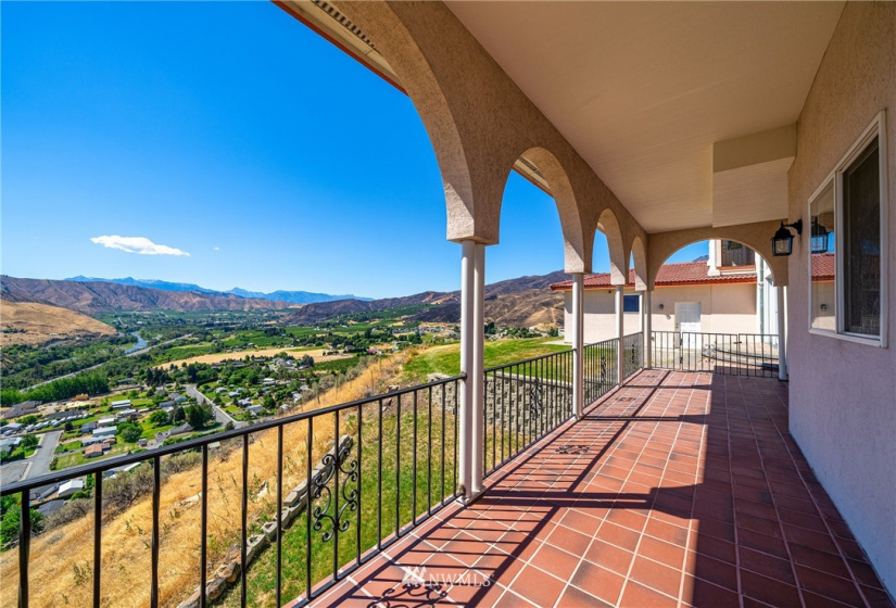 3470 Westridge, Wenatchee, Washington 98801, 4 Bedrooms Bedrooms, ,2 BathroomsBathrooms,Residential,For Sale,Westridge Phase II,Westridge,NWM1814708