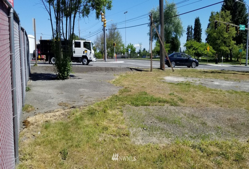 1606 128th, Burien, Washington 98166, ,Land,For Sale,128th,NWM1818051