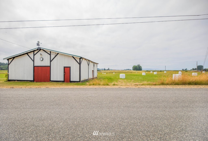 14419 T Loop, Bow, Washington 98232, 4 Bedrooms Bedrooms, ,1 BathroomBathrooms,Farm,For Sale,T Loop,NWM1818094