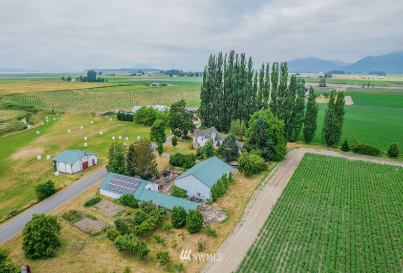 14419 T Loop, Bow, Washington 98232, 4 Bedrooms Bedrooms, ,1 BathroomBathrooms,Farm,For Sale,T Loop,NWM1818094