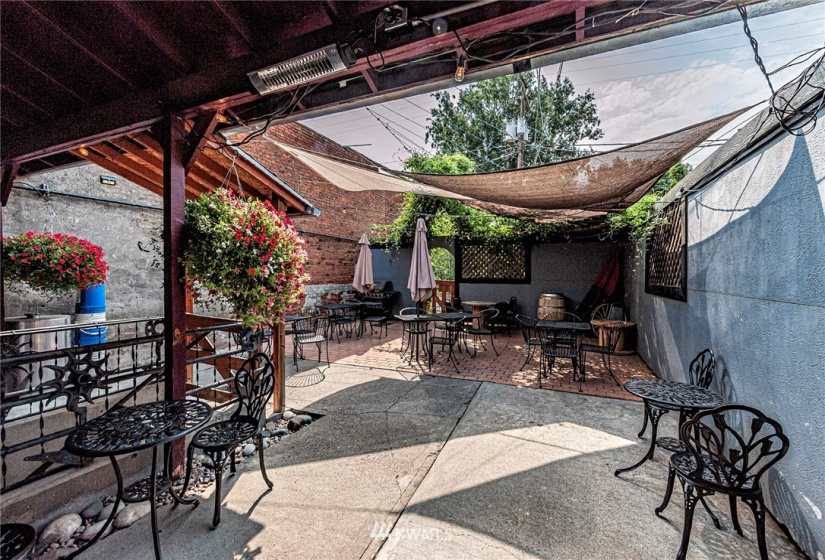 134 & 148 Main, Dayton, Washington 99328, ,Commercial Sale,For Sale,Main,NWM1817703