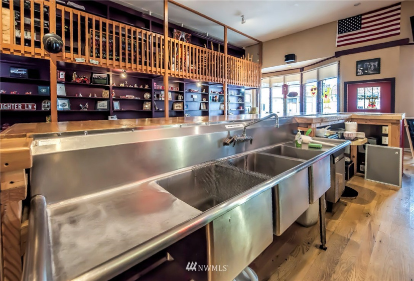 134 & 148 Main, Dayton, Washington 99328, ,Commercial Sale,For Sale,Main,NWM1817703