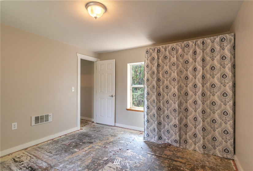 9 Quail, Omak, Washington 98841, 4 Bedrooms Bedrooms, ,2 BathroomsBathrooms,Residential,For Sale,Quail,NWM1818889