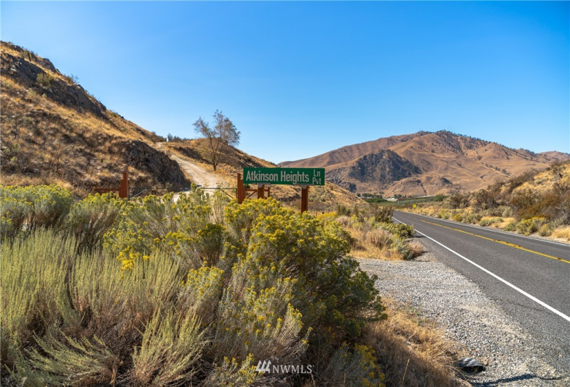0 Atkinson Heights, Chelan, Washington 98816, ,Land,For Sale,Atkinson Heights,NWM1818890