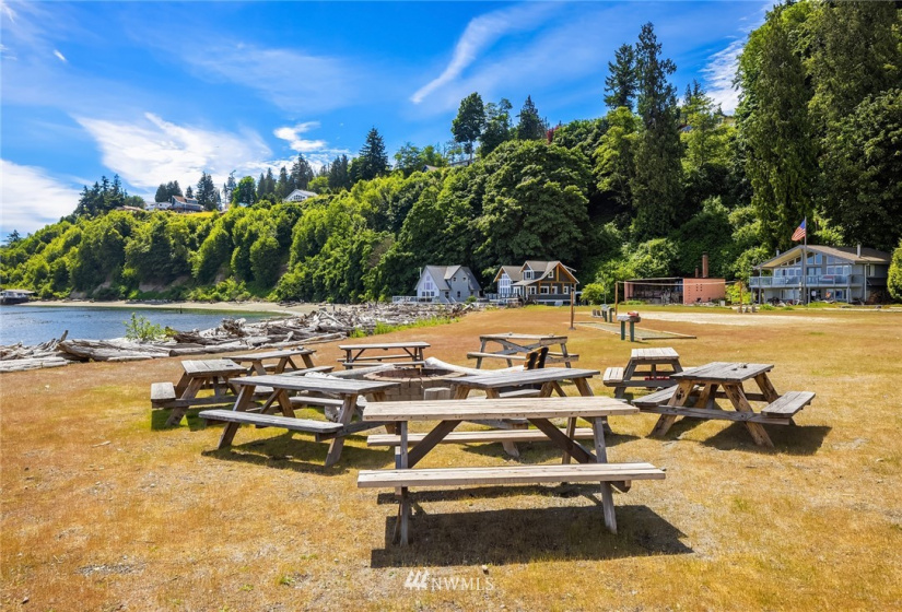 17 D Marina, Hat Island, Washington 98206, 2 Bedrooms Bedrooms, ,2 BathroomsBathrooms,Residential,For Sale,Marina,NWM1819516