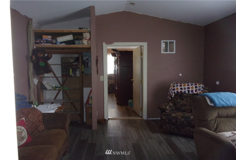 1410 102nd, Long Beach, Washington 98631, 2 Bedrooms Bedrooms, ,1 BathroomBathrooms,Residential,For Sale,Breakers,102nd,NWM1819009