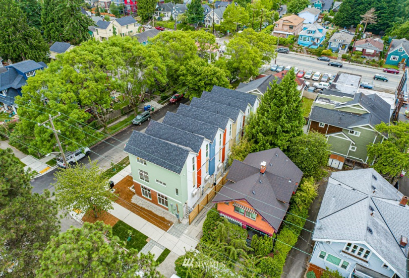 2830 Spring, Seattle, Washington 98122, 2 Bedrooms Bedrooms, ,2 BathroomsBathrooms,Residential,For Sale,Spring,NWM1820023