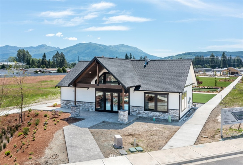 734 Parkland, Sedro Woolley, Washington 98284, 3 Bedrooms Bedrooms, ,1 BathroomBathrooms,Residential,For Sale,Parkland,NWM1819022