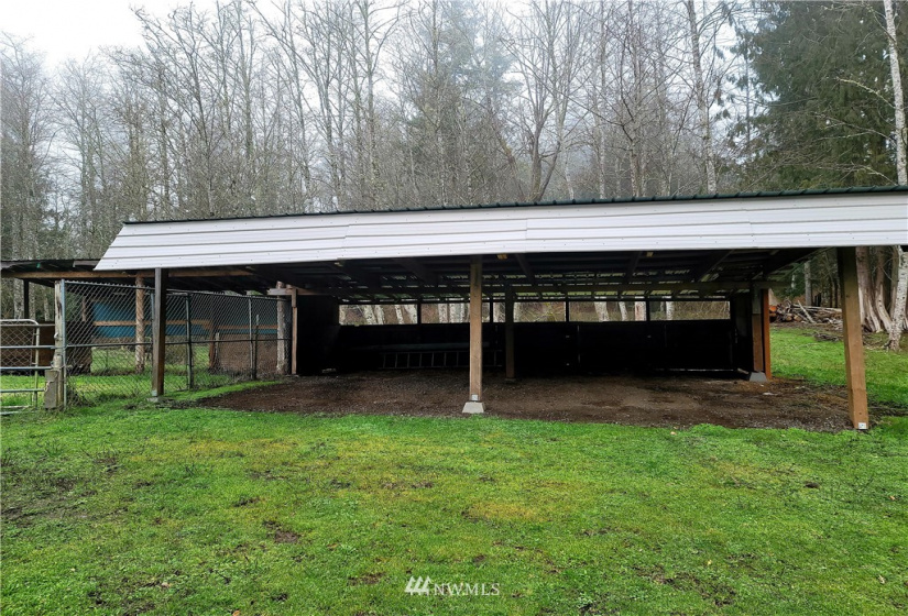 0 Berry Hill, Port Townsend, Washington 98368, ,Residential,For Sale,Gov'T Lot 1,Berry Hill,NWM1818433