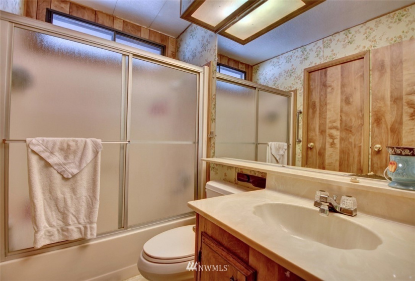 11319 127th, Puyallup, Washington 98374, 2 Bedrooms Bedrooms, ,2 BathroomsBathrooms,Manufactured In Park,For Sale,127th,NWM1819545