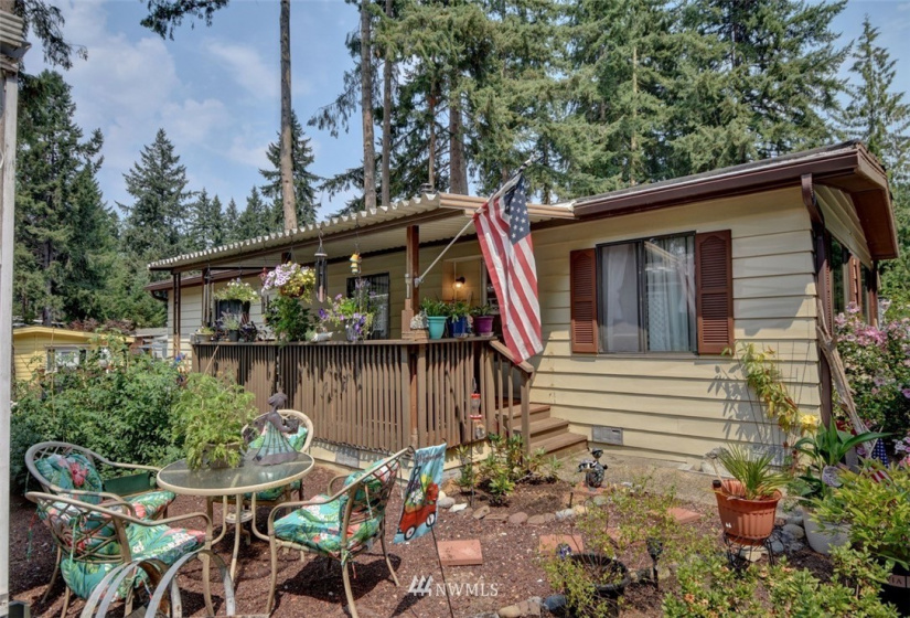 11319 127th, Puyallup, Washington 98374, 2 Bedrooms Bedrooms, ,2 BathroomsBathrooms,Manufactured In Park,For Sale,127th,NWM1819545