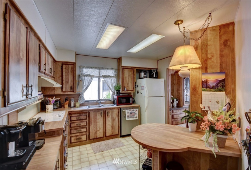 11319 127th, Puyallup, Washington 98374, 2 Bedrooms Bedrooms, ,2 BathroomsBathrooms,Manufactured In Park,For Sale,127th,NWM1819545