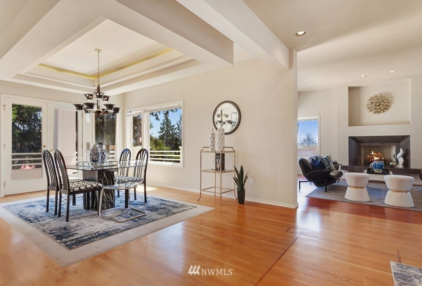 7129 Mercer, Mercer Island, Washington 98040, 4 Bedrooms Bedrooms, ,3 BathroomsBathrooms,Residential,For Sale,Mercer,NWM1819774