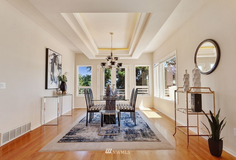 7129 Mercer, Mercer Island, Washington 98040, 4 Bedrooms Bedrooms, ,3 BathroomsBathrooms,Residential,For Sale,Mercer,NWM1819774