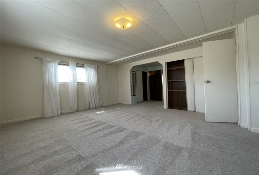 2101 324th, Federal Way, Washington 98003, 2 Bedrooms Bedrooms, ,1 BathroomBathrooms,Residential,For Sale,324th,NWM1818856