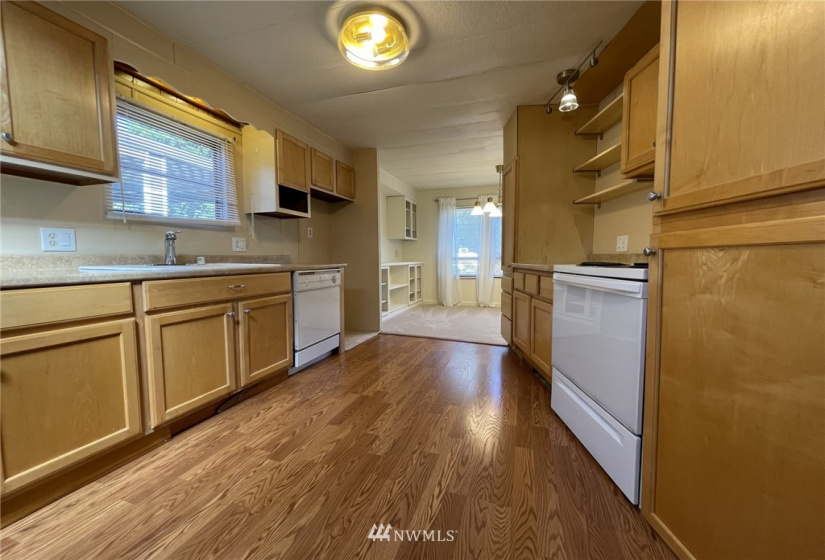 2101 324th, Federal Way, Washington 98003, 2 Bedrooms Bedrooms, ,1 BathroomBathrooms,Residential,For Sale,324th,NWM1818856