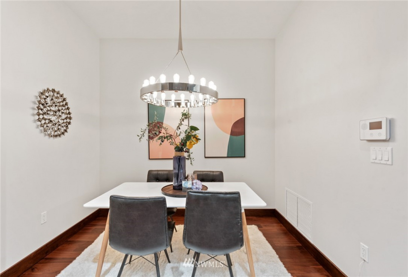 19668 9th, Bellevue, Washington 98004, 2 Bedrooms Bedrooms, ,1 BathroomBathrooms,Residential,For Sale,9th,NWM1813576