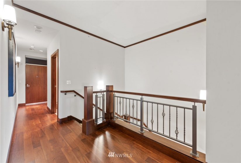 19668 9th, Bellevue, Washington 98004, 2 Bedrooms Bedrooms, ,1 BathroomBathrooms,Residential,For Sale,9th,NWM1813576