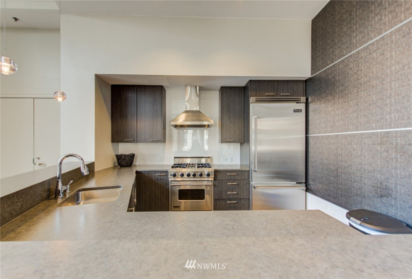 19668 9th, Bellevue, Washington 98004, 2 Bedrooms Bedrooms, ,1 BathroomBathrooms,Residential,For Sale,9th,NWM1813576