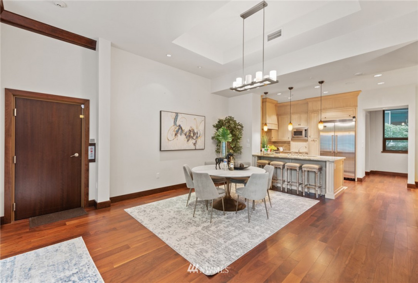 19668 9th, Bellevue, Washington 98004, 2 Bedrooms Bedrooms, ,1 BathroomBathrooms,Residential,For Sale,9th,NWM1813576