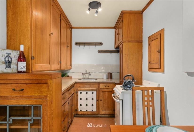 400 Boylston, Seattle, Washington 98102, 1 Bedroom Bedrooms, ,1 BathroomBathrooms,Residential,For Sale,Park Lane Place Condo,Boylston,NWM1820616