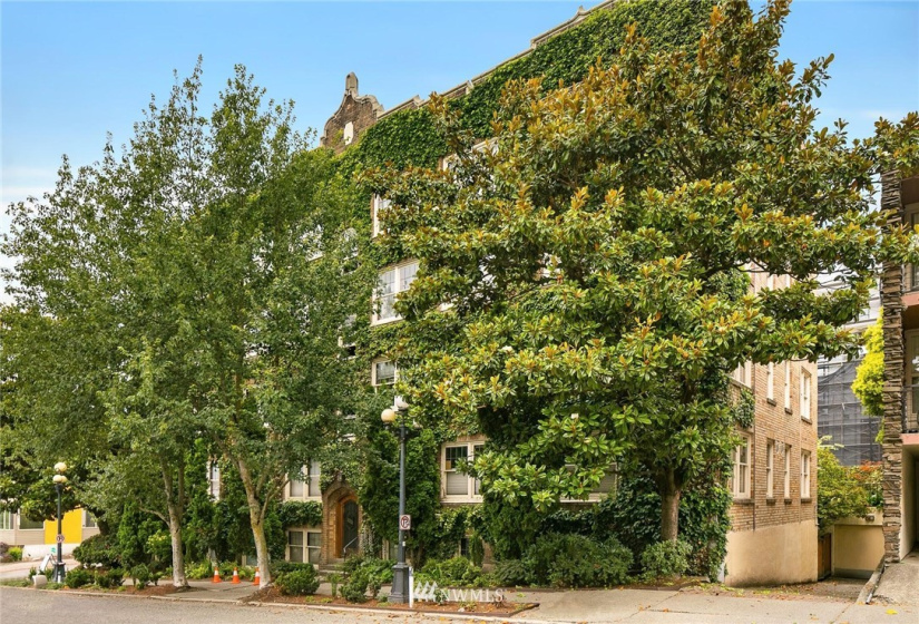 400 Boylston, Seattle, Washington 98102, 1 Bedroom Bedrooms, ,1 BathroomBathrooms,Residential,For Sale,Park Lane Place Condo,Boylston,NWM1820616