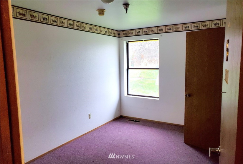 104 Mashall, Eatonville, Washington 98328, ,Commercial Sale,For Sale,Mashall,NWM1820833