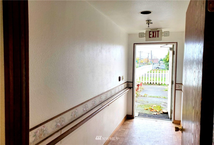 104 Mashall, Eatonville, Washington 98328, ,Commercial Sale,For Sale,Mashall,NWM1820833