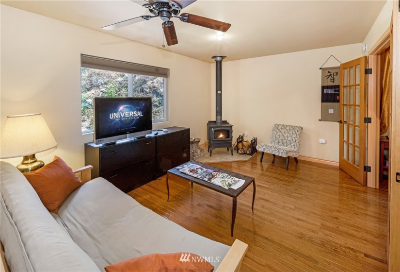 529 Kasnyku, Friday Harbor, Washington 98250, 3 Bedrooms Bedrooms, ,1 BathroomBathrooms,Residential,For Sale,Channel View Estates,Kasnyku,NWM1820072