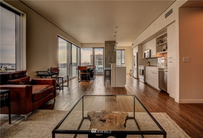 1430 2nd, Seattle, Washington 98101, 2 Bedrooms Bedrooms, ,2 BathroomsBathrooms,Residential Lease,For Rent,2nd,NWM1820536