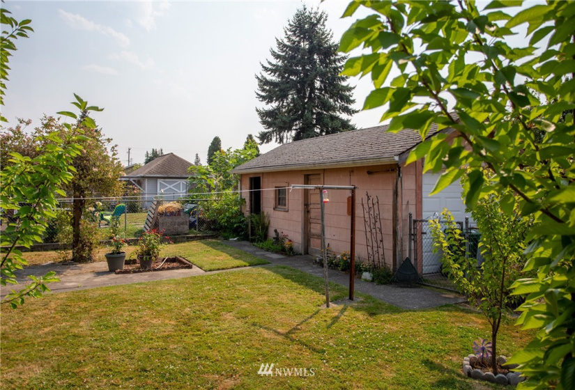 515 Morris, Renton, Washington 98059, ,Land,For Sale,Morris,NWM1821204