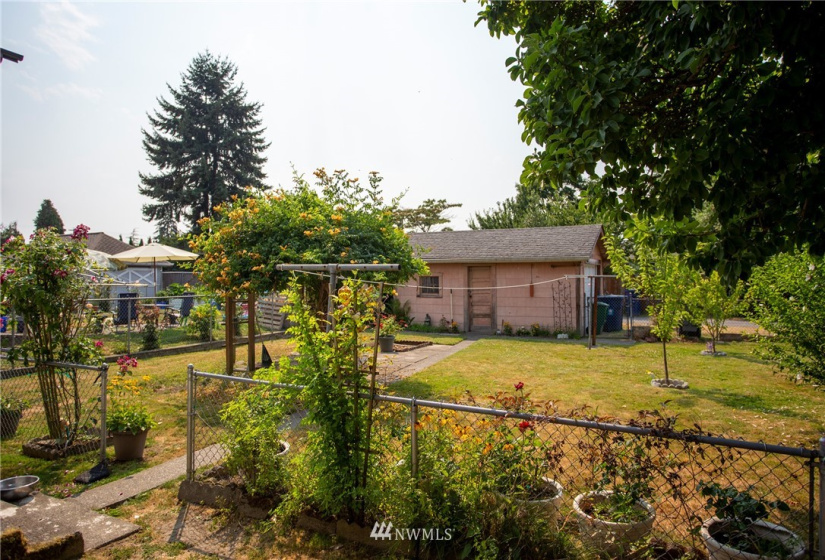 515 Morris, Renton, Washington 98059, ,Land,For Sale,Morris,NWM1821204