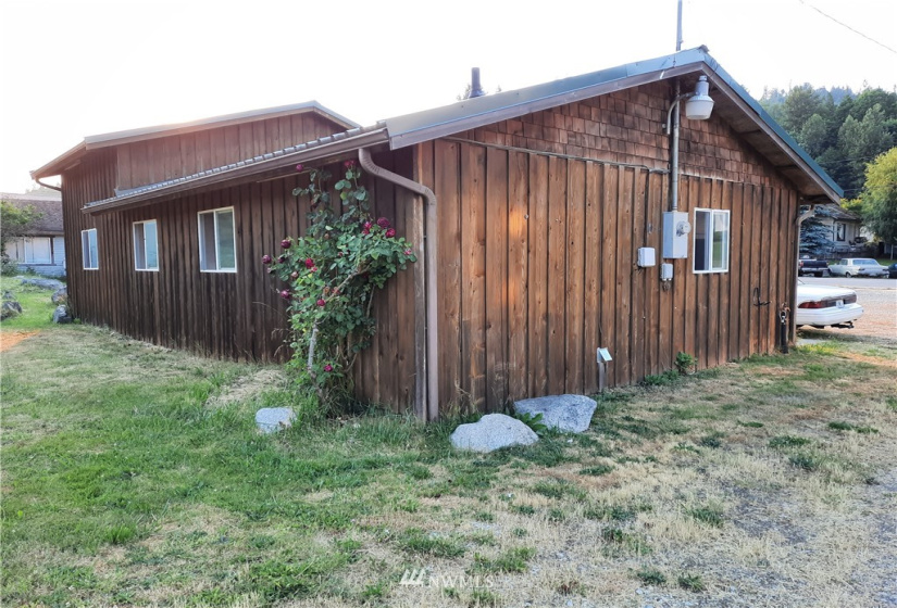 45726 Main, Concrete, Washington 98237, 1 Bedroom Bedrooms, ,Residential,For Sale,Miller's first to Concrete,Main,NWM1821389