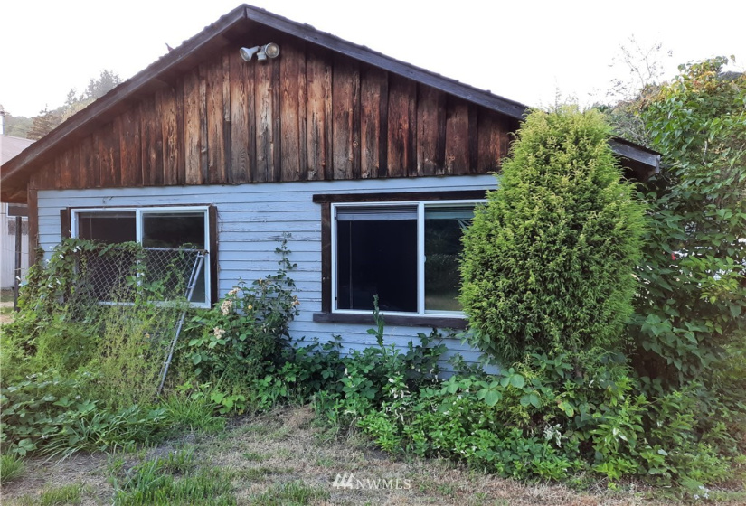 45726 Main, Concrete, Washington 98237, 1 Bedroom Bedrooms, ,Residential,For Sale,Miller's first to Concrete,Main,NWM1821389