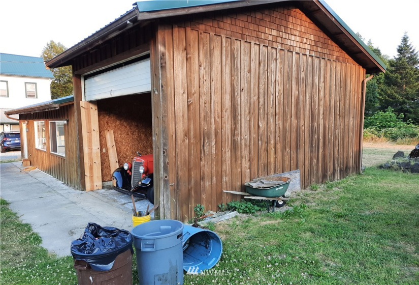 45726 Main, Concrete, Washington 98237, 1 Bedroom Bedrooms, ,Residential,For Sale,Miller's first to Concrete,Main,NWM1821389