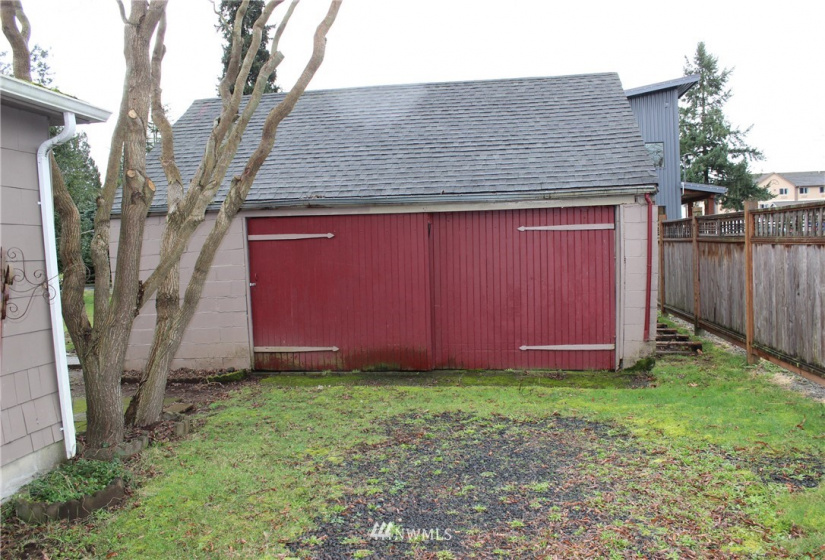 1208 Mellen, Centralia, Washington 98531, ,Commercial Sale,For Sale,Mellen,NWM1821182