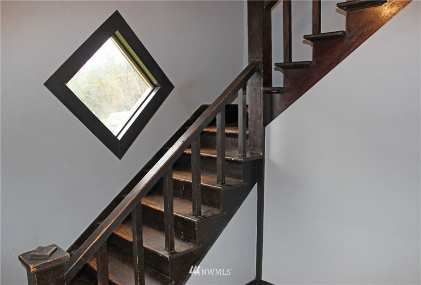 1208 Mellen, Centralia, Washington 98531, ,Commercial Sale,For Sale,Mellen,NWM1821182