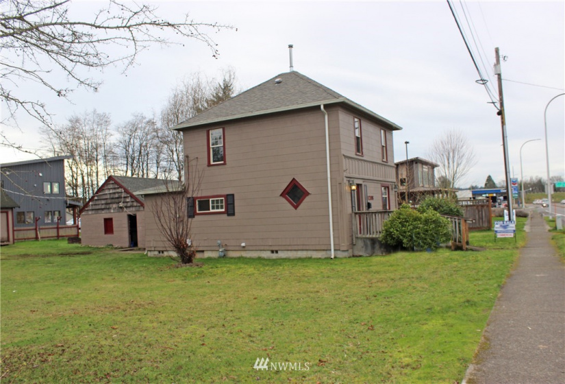 1208 Mellen, Centralia, Washington 98531, ,Commercial Sale,For Sale,Mellen,NWM1821182