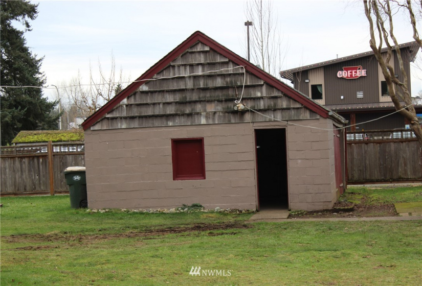 1208 Mellen, Centralia, Washington 98531, ,Commercial Sale,For Sale,Mellen,NWM1821182