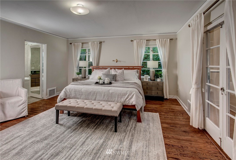 1214 Parkside, Seattle, Washington 98112, 3 Bedrooms Bedrooms, ,2 BathroomsBathrooms,Residential,For Sale,Broadmoor Unrec,Parkside,NWM1821545