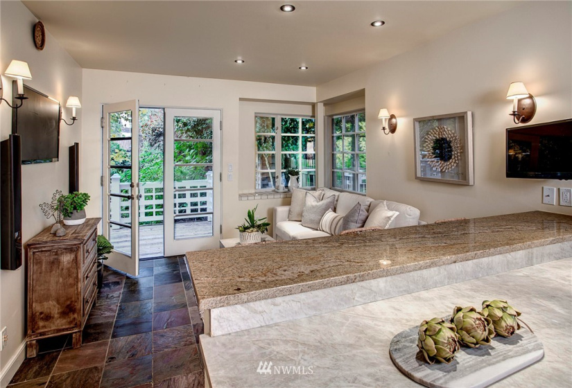 1214 Parkside, Seattle, Washington 98112, 3 Bedrooms Bedrooms, ,2 BathroomsBathrooms,Residential,For Sale,Broadmoor Unrec,Parkside,NWM1821545