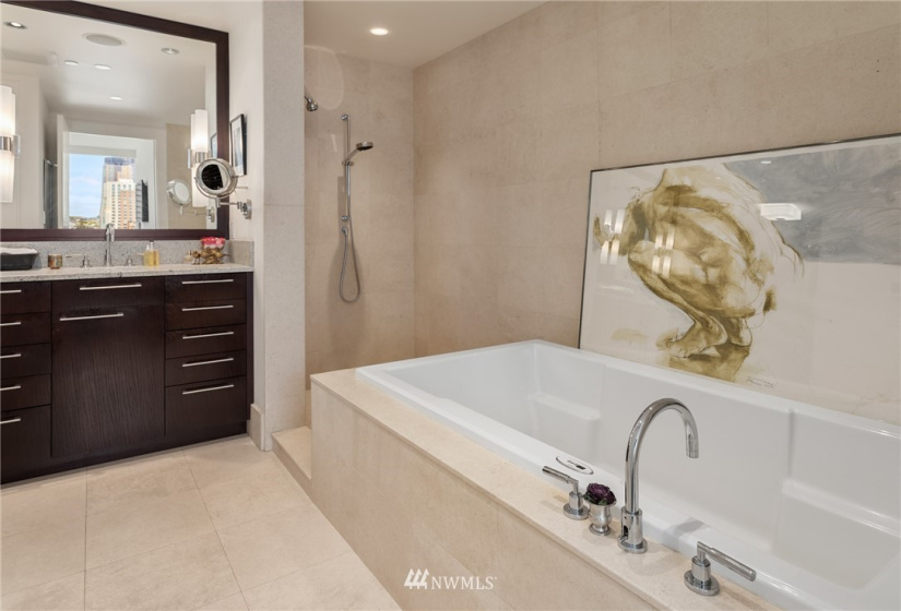 1521 2nd, Seattle, Washington 98101, 2 Bedrooms Bedrooms, ,1 BathroomBathrooms,Residential,For Sale,Fifteen Twenty-One Second Avenue,2nd,NWM1818759