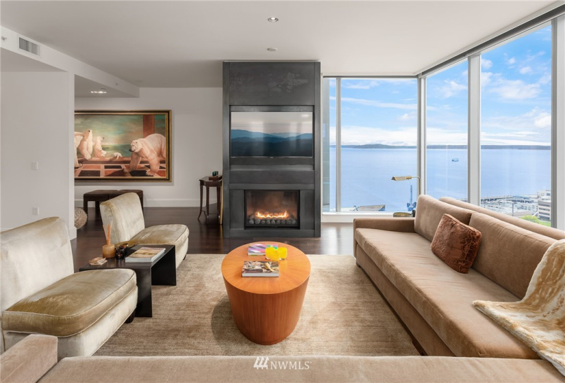 1521 2nd, Seattle, Washington 98101, 2 Bedrooms Bedrooms, ,1 BathroomBathrooms,Residential,For Sale,Fifteen Twenty-One Second Avenue,2nd,NWM1818759