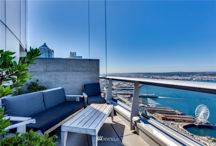 1521 2nd, Seattle, Washington 98101, 2 Bedrooms Bedrooms, ,1 BathroomBathrooms,Residential,For Sale,Fifteen Twenty-One Second Avenue,2nd,NWM1818759