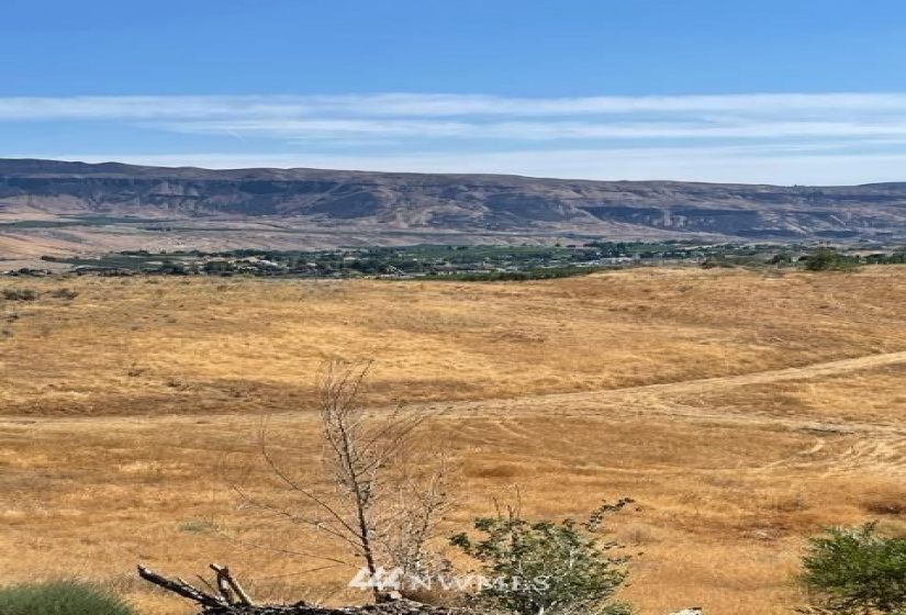 7 John Truett, Lot 07, Malaga, Washington 98828, ,Land,For Sale,Apricot Hill, Phase 2,John Truett, Lot 07,NWM1821867
